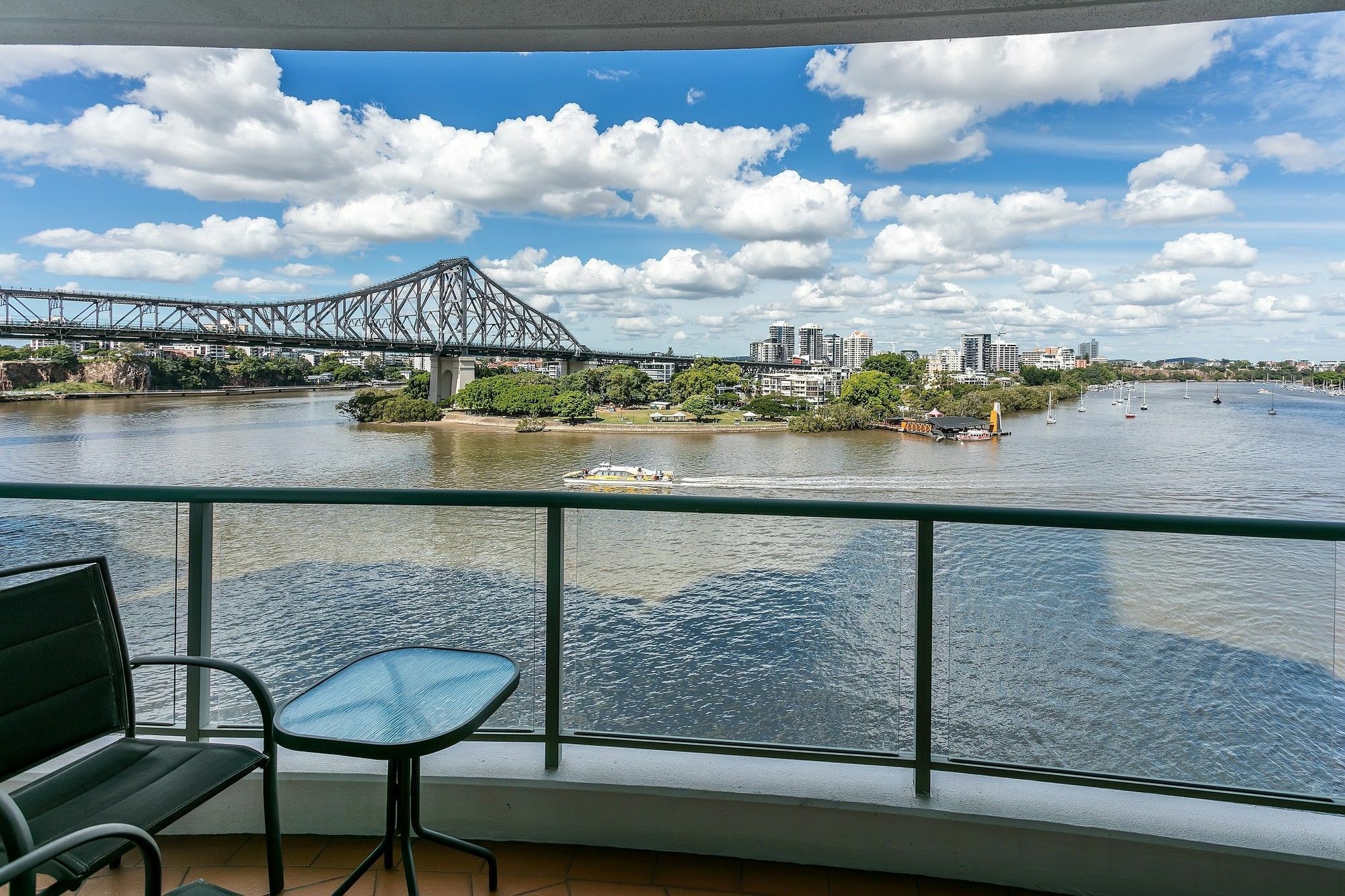 River View Suites In The Heart Of Бризбейн Екстериор снимка